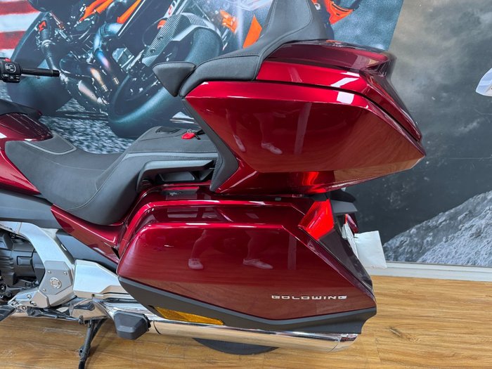 2024 Honda GL1800DA ABS GOLDWING TOUR PRE RED