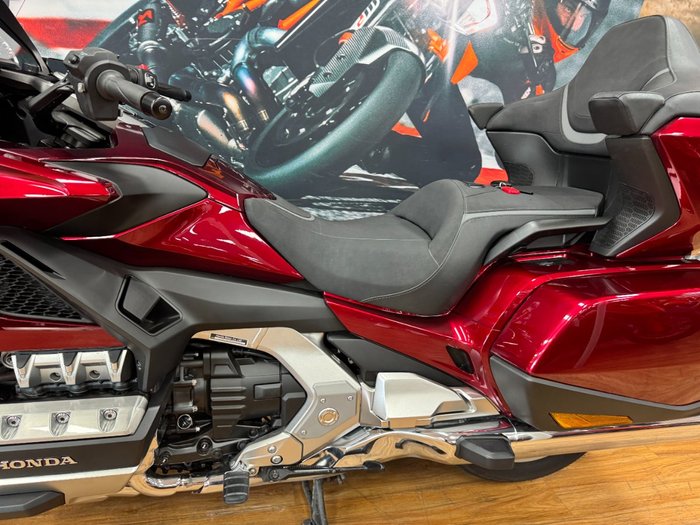 2024 Honda GL1800DA ABS GOLDWING TOUR PRE RED