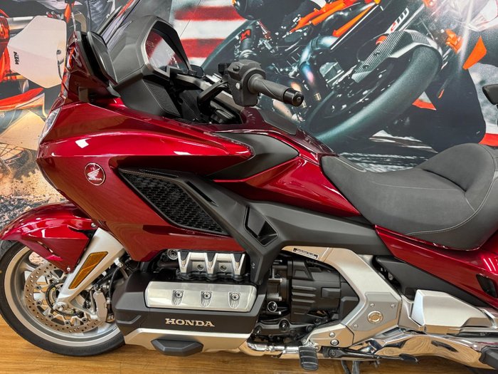 2024 Honda GL1800DA ABS GOLDWING TOUR PRE RED