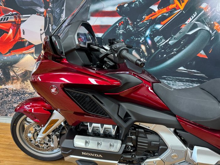 2024 Honda GL1800DA ABS GOLDWING TOUR PRE RED