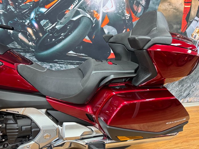 2024 Honda GL1800DA ABS GOLDWING TOUR PRE RED