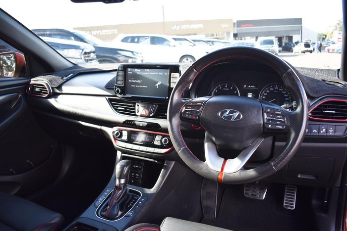 2017 Hyundai i30 SR Premium PD MY18 Phoenix Orange