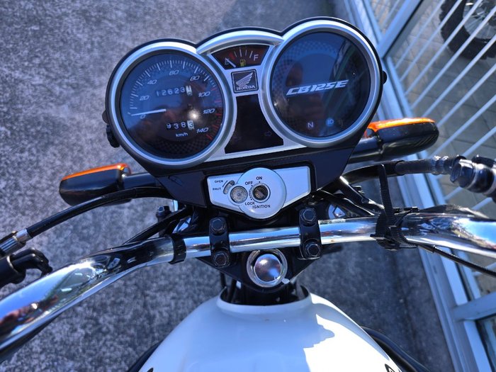 2018 HONDA CB125E White