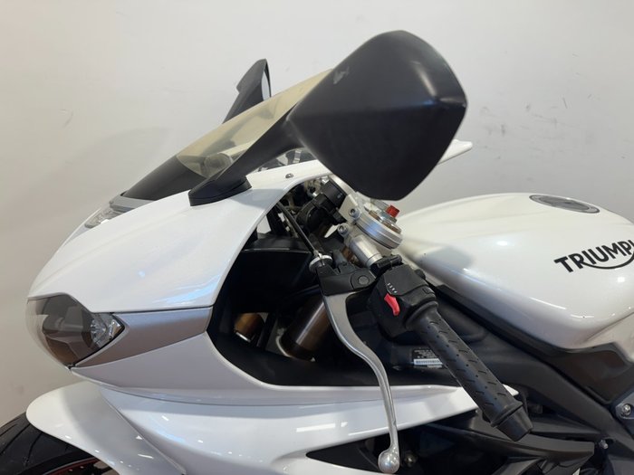 2015 Triumph DAYTONA 675 WHITE