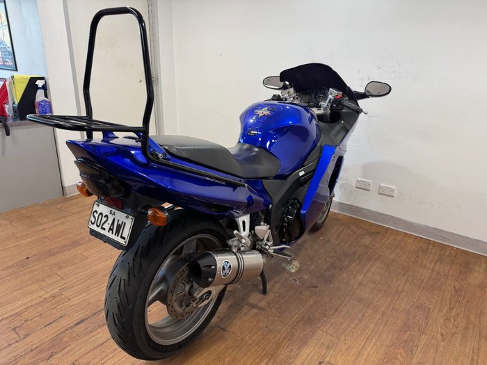 2006 Honda CBR1100XX (SUPER BLACKBIRD) BLUE