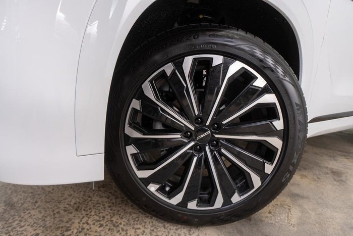 2025 Jaecoo J8 Track