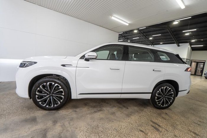 2025 Jaecoo J8 Track