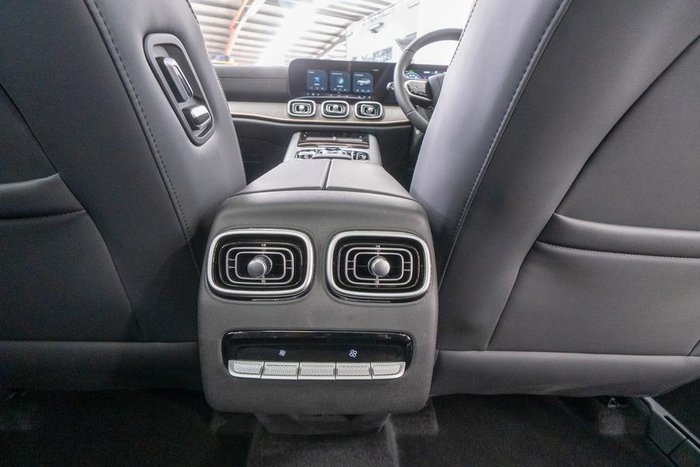 2025 Jaecoo J8 Track