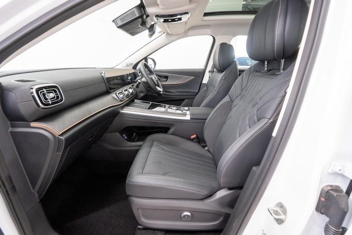 2025 Jaecoo J8 Track