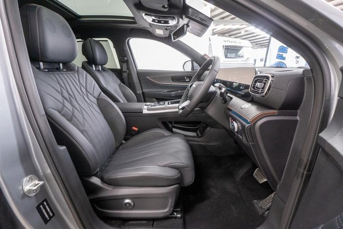 2025 Jaecoo J8 Track