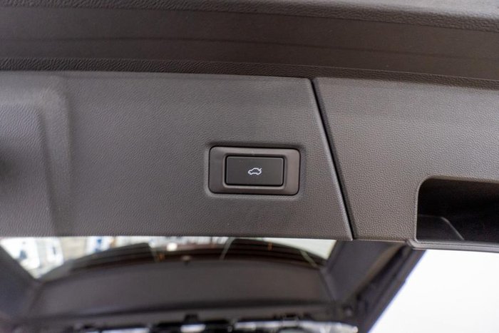 2025 Jaecoo J8 Track