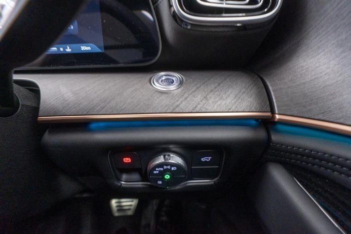 2025 Jaecoo J8 Track