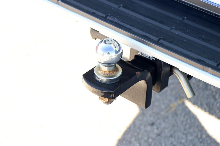 2022 Mitsubishi Triton GLX-R MR MY22 4X4 Dual Range White