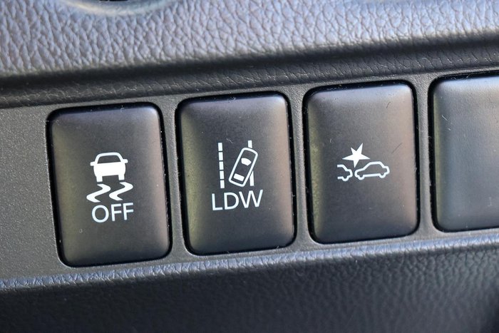 2022 Mitsubishi Triton GLX-R MR MY22 4X4 Dual Range White