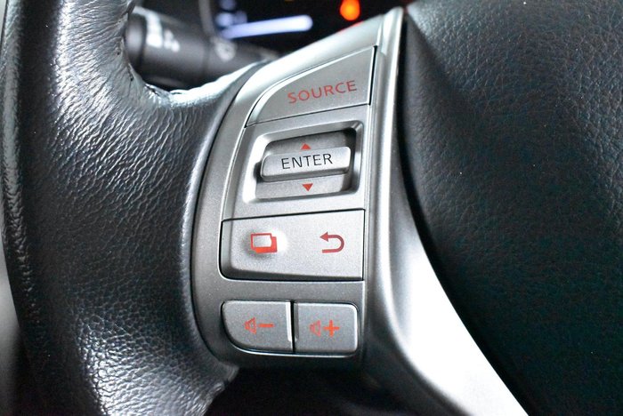 2019 Nissan Navara ST