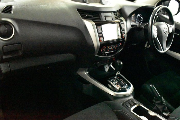 2019 Nissan Navara ST