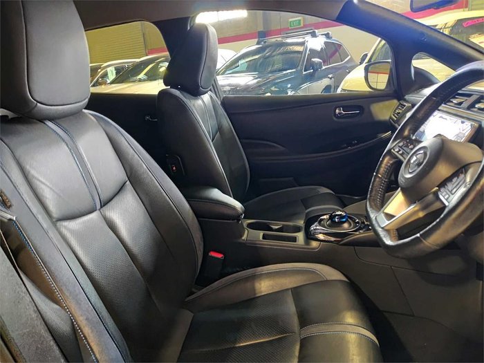 2019 Nissan LEAF 