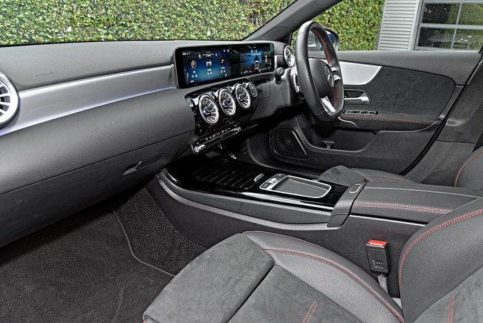 2024 Mercedes-Benz A-Class A250