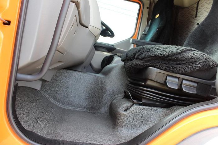 2017 DAF Lf LF 280 AUTOMATIC ORANGE