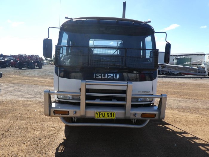 2003 Isuzu Frr500