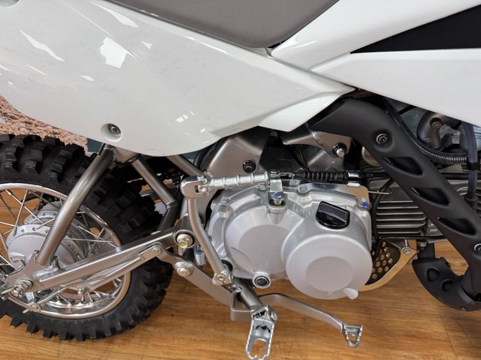 2025 Kawasaki KLX110RL WHITE