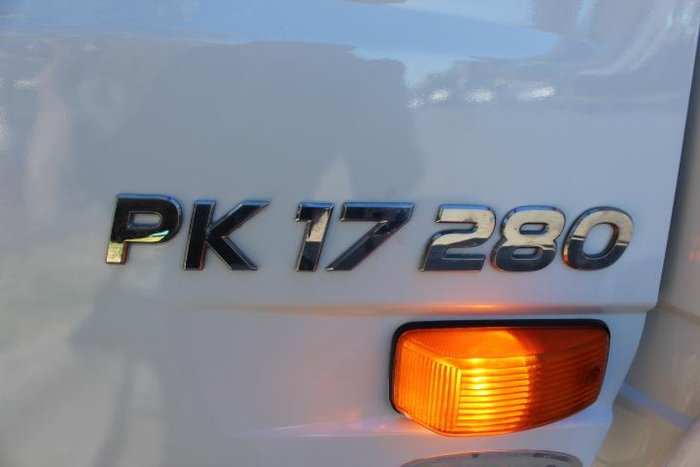 2015 U.D. Condor PK17 280 WHITE