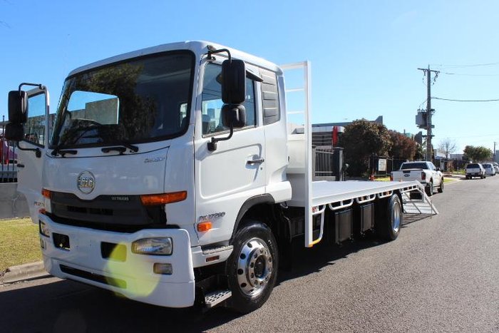 2015 U.D. Condor PK17 280 WHITE