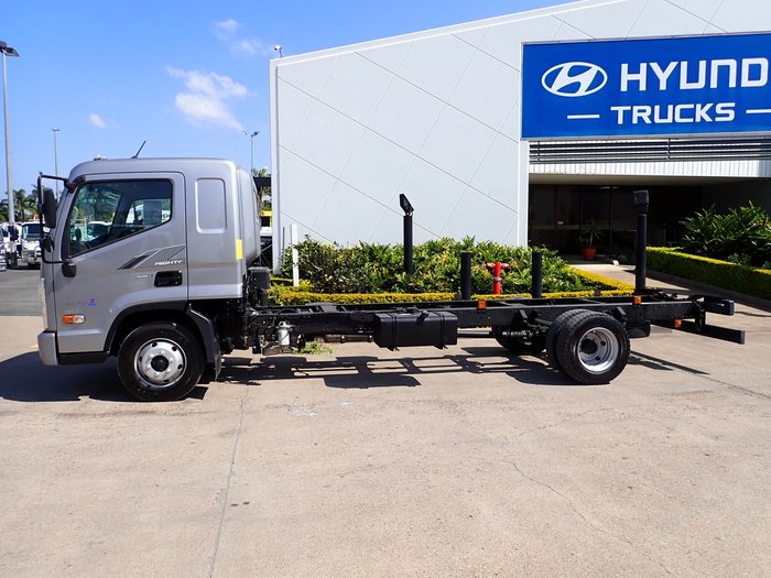 2025 HYUNDAI EX9 ELWB SILVER