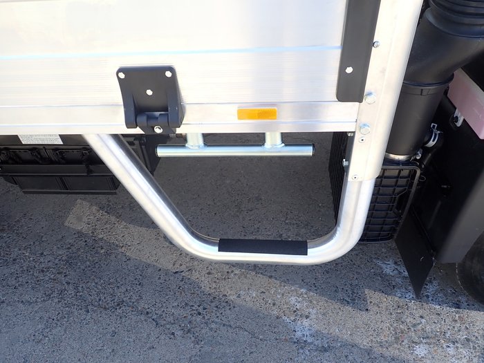 2025 HYUNDAI EX6 MWB WHITE