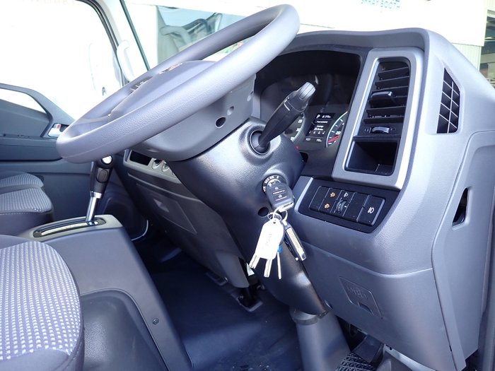 2025 HYUNDAI EX8 ELWB WHITE