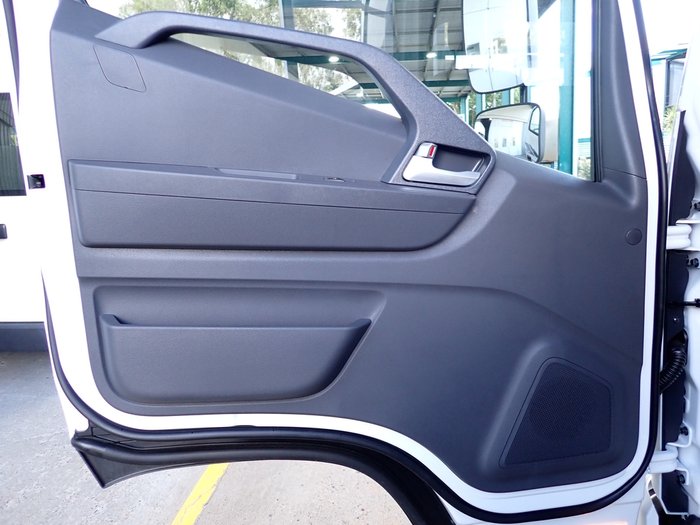 2025 HYUNDAI EX8 ELWB WHITE