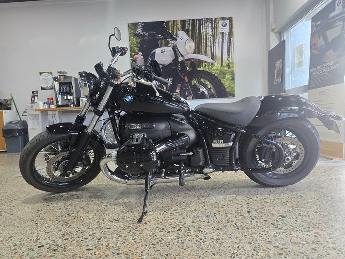 2023 BMW Motorrad R 18 B BLACK STORM METALLIC 2