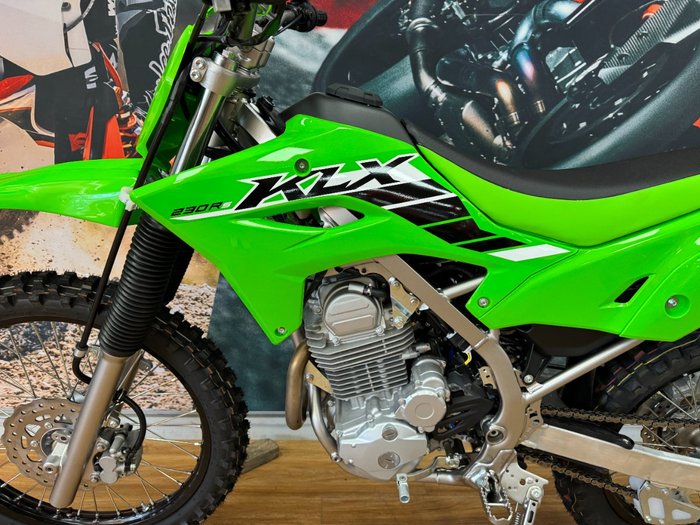 2025 Kawasaki KLX230R S GREEN
