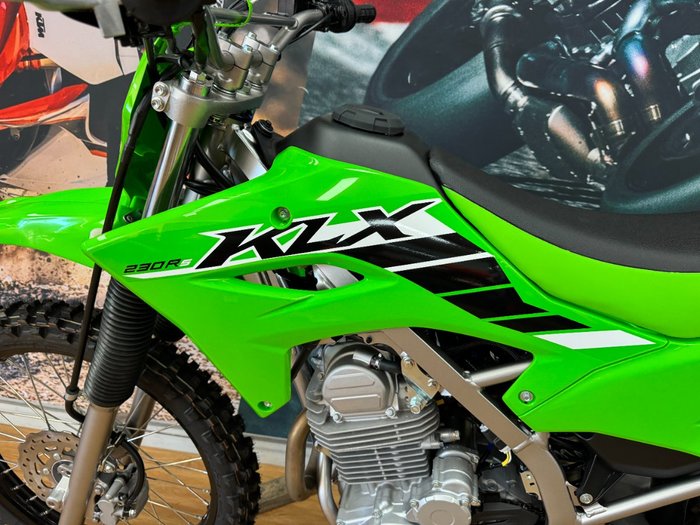2025 Kawasaki KLX230R S GREEN