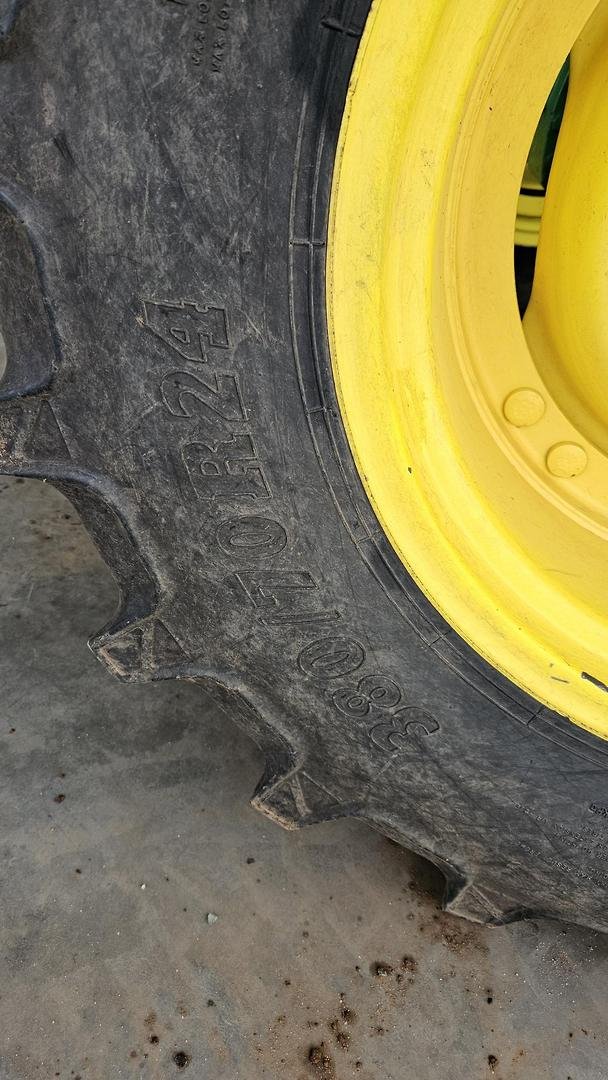 2008 John Deere 6230 Premium