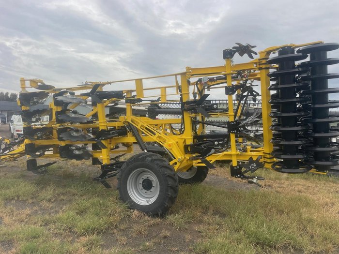 Bednar Actros RO 4000 Disc Ripper