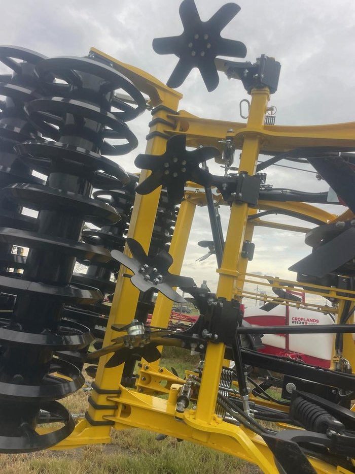 Bednar Terraland Actros RO 4000 Disc Ripper