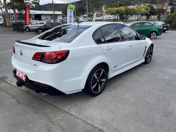 2016 Holden Commodore SV6 Black VF Series II MY16 Heron White