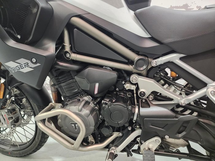 2023 Triumph Tiger 1200 Rally Pro Tiger White