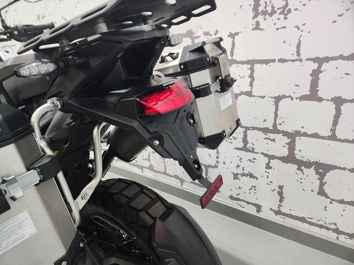 2023 Triumph Tiger 1200 Rally Pro Tiger White