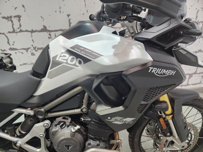 2023 Triumph Tiger 1200 Rally Pro Tiger White