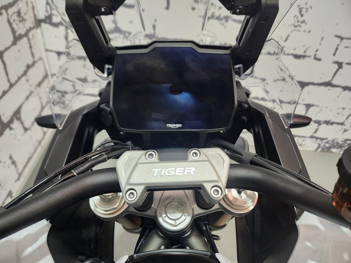 2023 Triumph Tiger 1200 Rally Pro Tiger White