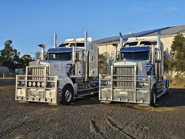 2025 Kenworth T909