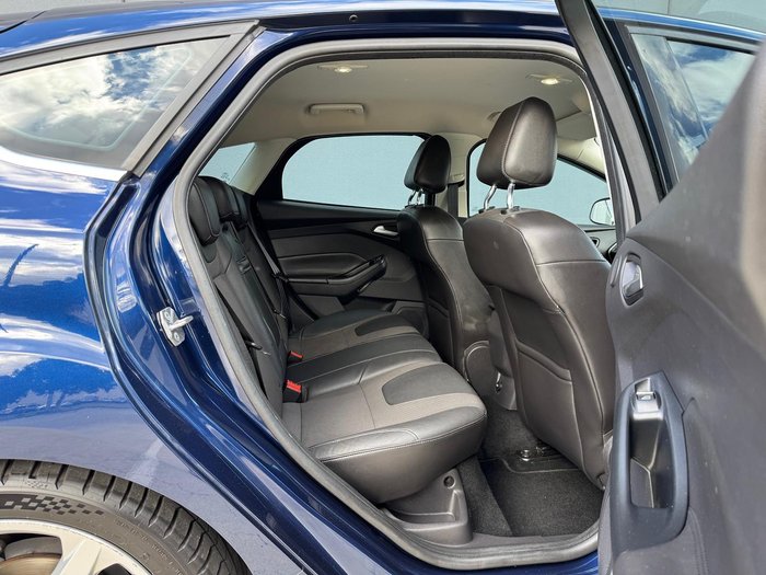 2012 Ford Focus Titanium LW Winning Blue