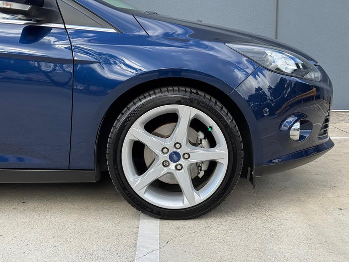 2012 Ford Focus Titanium LW Winning Blue