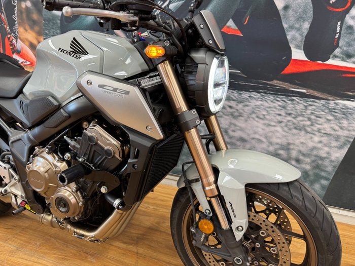 2021 Honda CB650R GREY