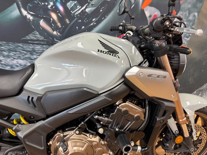 2021 Honda CB650R GREY