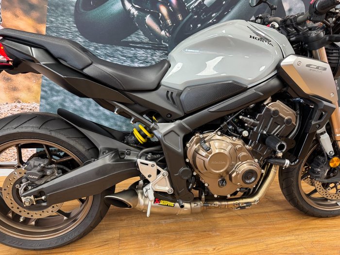 2021 Honda CB650R GREY