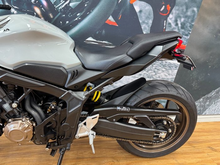 2021 Honda CB650R GREY