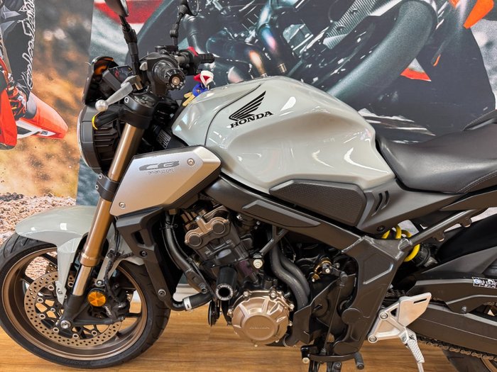 2021 Honda CB650R GREY